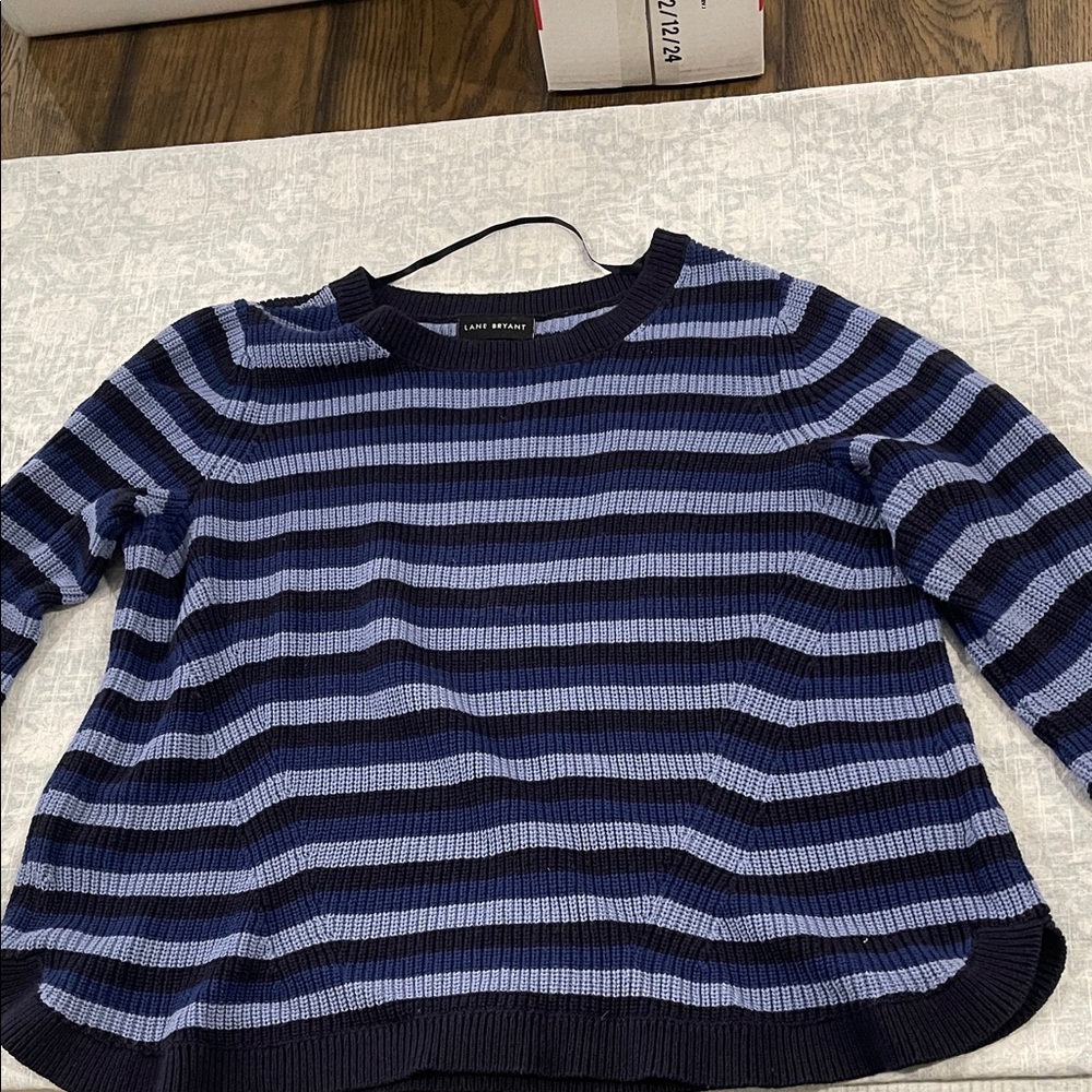 Striped Navy and Periwinkle Knit Sweater - Women's 22/24 - Picture 3 of 8